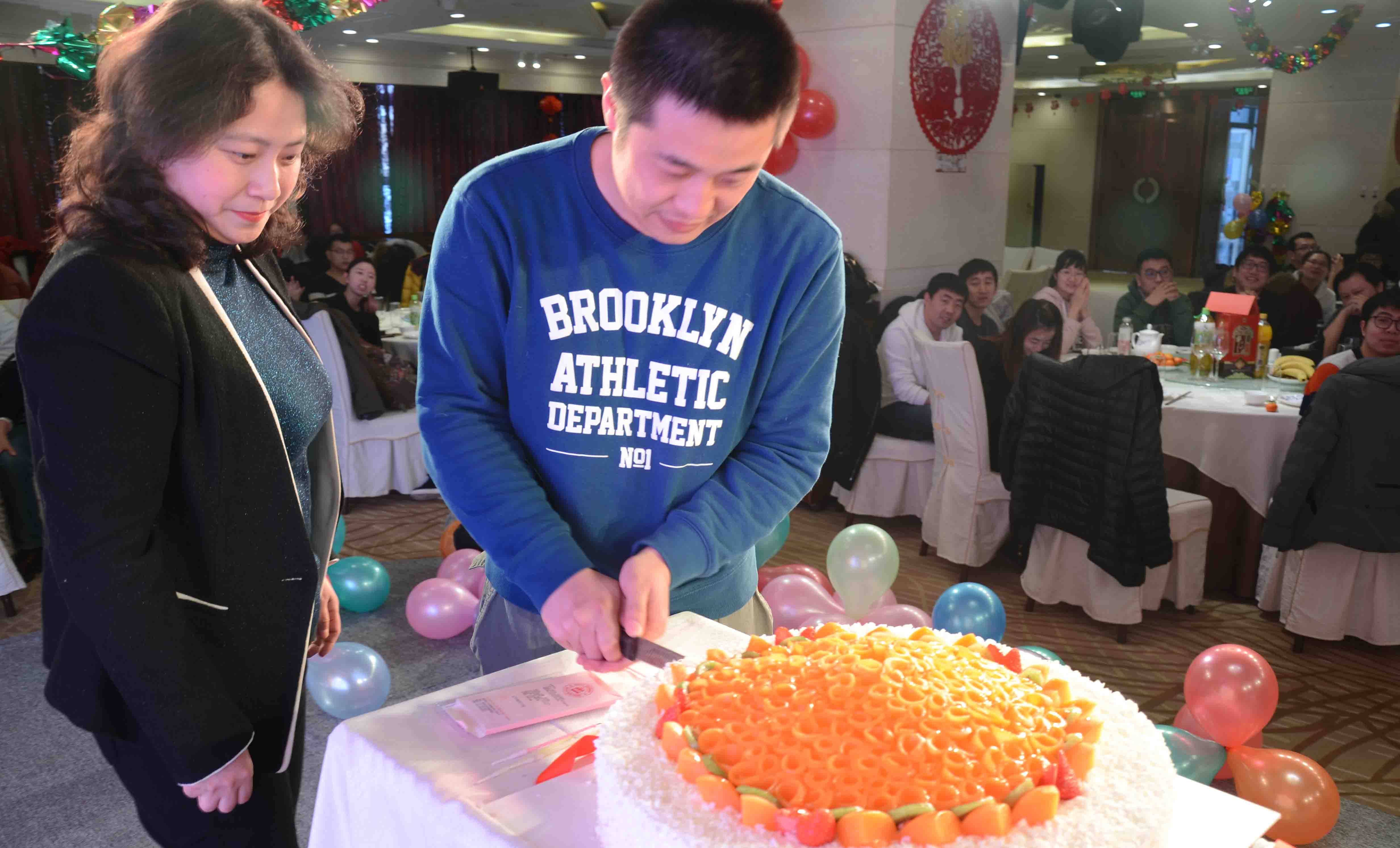 易联达2018开年大会︱旧岁已展千重锦,新年再进百尺杆 易联达2018开年大会︱旧岁已展千重锦,新年再进百尺杆